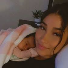 Danielle Cardon (daniellecardon)