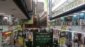 Every weekend, thousands of visitors from far and near visit the pkns shah alam complex with family and friends for a multitude of reasons. Tripadvisor Kompleks Pkns Shah Alam ØµÙˆØ±Ø© Kompleks Pkns Shah Alam Shah Alam
