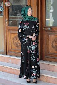2016 Ilkbahar Yaz Elbise Ve 2016 Ilkbahar Yaz Elbise Modelleri Turkiye Nin En Kaliteli Tesettur Kadin Giyim Sitesi Modasena Moda Stilleri Elbise Kadin Giyim