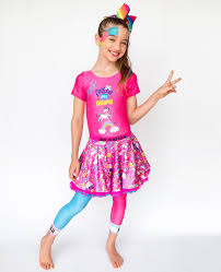 She joined the nickelodeon family and most recent adventure is her first concert tour. Jojo Siwa Collection Jnr Nation