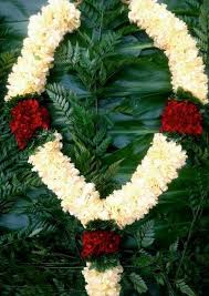 Traditional Wedding Hindu Garlands 55inches In Length Cost 65 Indian Wedding Garland Flower Garland Wedding Garland