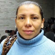 School's In: Educating and engaging parents La Escuela ha Comenzado:  Educando a los padres para que participen