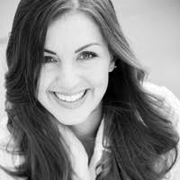 Gina Molina's Instagram, Twitter & Facebook