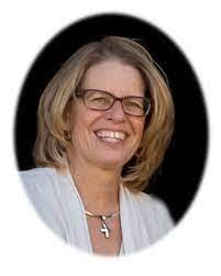 Janet Mosley's Instagram, Twitter & Facebook