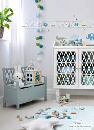 spielecke in mint blau mit safaritieren bei fantasyroom online kaufen truhe kinderzimmer kinder zimmer haus deko