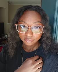 First of all, I'm a 70s babe in my soul (no one can convince me otherwise).  Very iconic. Very classy, Very demure! Second of all.... Thank you Jesus  for every time that