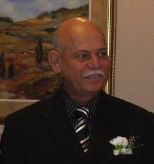 Luis R Castellanos