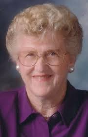 Rita Mares's Instagram, Twitter & Facebook