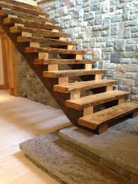 Arbeit Huettentreppe Kundenspezifische Woodworkingcustom In 2020 Treppe Rustikale Holzarbeiten Rustikales Haus