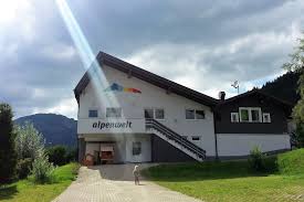 See more ideas about exterior paint colors, exterior paint, house exterior. Tannheimer Tal Tannheimer Tal Tourismus