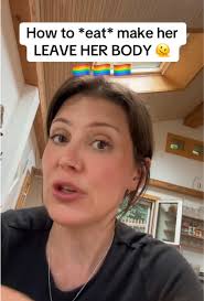 Theo Von HAS To EAT Khalyla's BOOTY! 😳👀