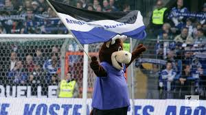 Nach übereinstimmenden medienberichten muss trainer uwe neuhaus gehen. Bundesliga English On Twitter Bielefeld Emoji Explained This Is Lohmann More Than Just Arminia S Club Mascot Back In 1926 This Legendary Animal Named After The Farmer From Whom The Club Rented