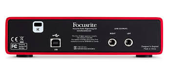 You can select a mono track (one input of the scarlett 2i2) or a stereo. Focusrite Scarlett 2i2 Review 2018 My Vocal Skills
