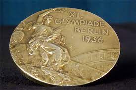 A 36 giorni dall'apertura dei giochi continuiamo a raccontarvi i momenti e i personaggi più curiosi nella storia delle olimpiadi. Medagliere Olimpiadi Estive Olympic