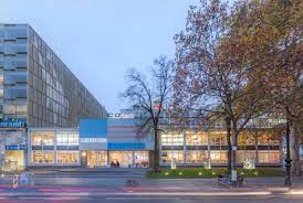 Amerika häuser) is an institution developed following the end of the second world war to provide an opportunity for german and. C O Berlin Im Amerika Haus Wolfgang Zeh Architekt