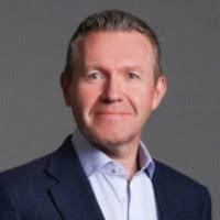 Eileen Mcnamee's Instagram, Twitter & Facebook