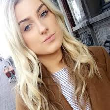 Amanda Dearden (aj_dearden)