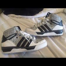 Womens Black And Gold Adidas High Tops Limited Edition Adidas High Top Classic Trainers Adidas High Tops Adidas Sneakers Women Black Adidas Shoes