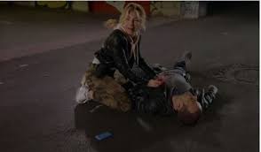 De son côté jean paul a décidé de s'installer avec ariane dans. Jean Paul Blesse Par Balles Samia Tres Inquiete Plus Belle La Vie 20 02 2018 Le Recap Nouveautes Tele Com