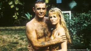 He played the british agent in such films as dr. Sean Connery Ist Tot Abschied Vom Ur James Bond Filme Dw 31 10 2020