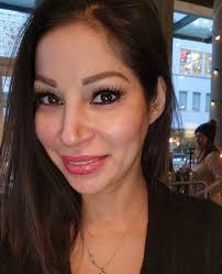 Elizabeth Huerta's Instagram, Twitter & Facebook