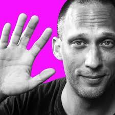 Ami Heines (@amiHeines)