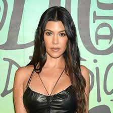 In 2007, kourtney and her family began appearing on the reality television series keeping up with the kardashians. Kourtney Kardashian Confirms Relationship With Travis Barker
