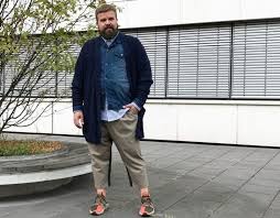 Lelaki yang mengikuti fesyen harus selalu tahu jenis kasut yang mereka pakai dengan pakaian tertentu. Lelaki Gempal Tiada Alasan Untuk Tidak Tampil Bergaya Ikuti 5 Tip Ini Mode Mstar