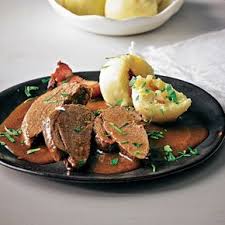 Reh Sauerbraten Rezept Sauerbraten Rezepte Lebensmittel Essen