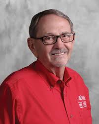 Meet Our Team of Professionals Here at Pat Davis Properties!