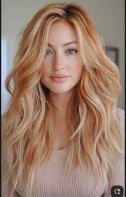 Amanda Henshaw's Instagram, Twitter & Facebook