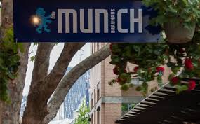 Wir freuen uns darauf, gemeinsam mit ihnen die traditionsmarke spaten wieder aufleben zu lassen. Lowenbrau Keller Reopens As Munich Brauhaus Beer Brewer