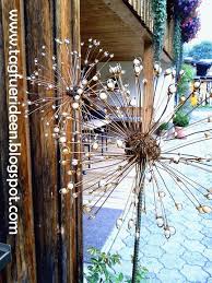 This chicken wire mesh roll is 25 feet long by three feet wide. 14 Chicken Wire Sculpture Diy Ideas Wire Sculpture Chicken Wire Sculpture Chicken Wire