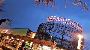 Jun 11, 2021 · bochum: Bochum Bermuda Dreieck Startet Mit Klavier Aktion In Freiluft Saison 2019 Bochum