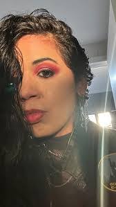 Jennifer Arroyo's Instagram, Twitter & Facebook