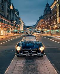 Alex Penfold On Instagram Waiting For The Sun To Rise Joshkj Mercedes 300sl Gullwing Mercedes Benz Mercedes Benz Classic Mercedes