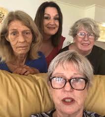 Beverly Garside formerly Beverly Brown hosted a small get together at her  Waterfront holiday house in Corlette this week. Beverly ,Sue Teague and  Kaye Primmer all lived