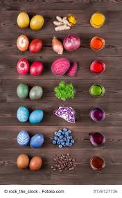 Danach sind die eier aber bei richtiger lagerung noch nicht schlecht. Wichtig Fur Ostern Eier Kochen Und Farben Auf Naturliche Art