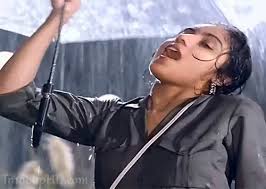 Vaan Megam Poo Poovaai Song Lyrics Maanguyile poonguyile sedhi onnu kelu onna maalaiyida thedi varum naalu endha naalu ? vaan megam poo poovaai song lyrics