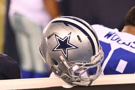 Espn también tiene contrato hasta 2013 para transmitir partidos el día inaugural y durante la temporada regular los domingos, lunes, martes, miércoles y viernes por la noche. 2020 Nfl Mock Draft Database 32 Mocks 9 Prospects For Dallas Cowboys Blogging The Boys