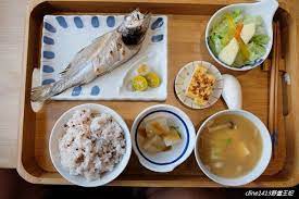 宜蘭礁溪美食里海cafe food chicken meat