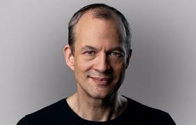 C4B legt Grundstein für mehr Wachstum, C4B Com For Business AG Gesellschaft  für Informations- und Kommunikationstechnik, Story