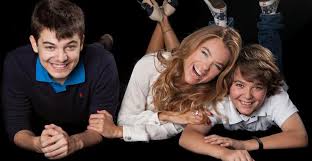 Os dois viajaram para o casamento de roger flores e batina schimidt, e aproveitaram para curtir as praias por lá. Strong Desiree Soares Strong Mulher De Strong Galvao Bueno Strong Mostra A Casa Da Familia No Parana