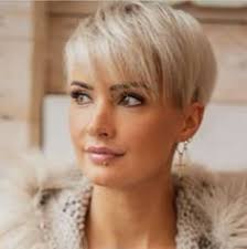 31 Coupes courte idées coupe de cheveux courte à enregistrer aujourd'hui