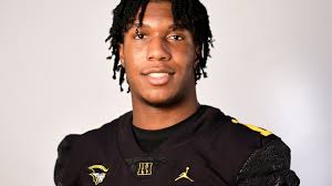 Xavier Lucas transferring to UM after battle with Wisconsin