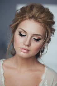 You probably already have a vague idea of what kind of makeup you want for your big day, whether it's subtle definition, smoky eyes, a bold lip, etc. 27 Wedding Makeup Ideas For Stylish Brides Page 4 Of 27 Vimdecor