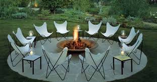 The Butterfly Chair Origins Of A Modern Favorite Outdoor Fire Pit Area Fire Pit Seating Outdoor Fire Pit