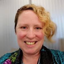 Great article for those looking to start or amp up an existing UX  newsletter.