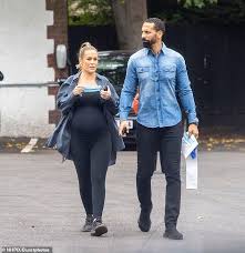 Kate ferdinand is on facebook. Pregnant Kate Ferdinand Steps Out For Lunch With Her Husband Rio Ferdinand Daily Mail Online