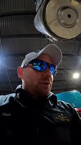 Nicholas Andrew Meze #DIESELTECH Hahaha! @Danny Sammons #catipillar #...